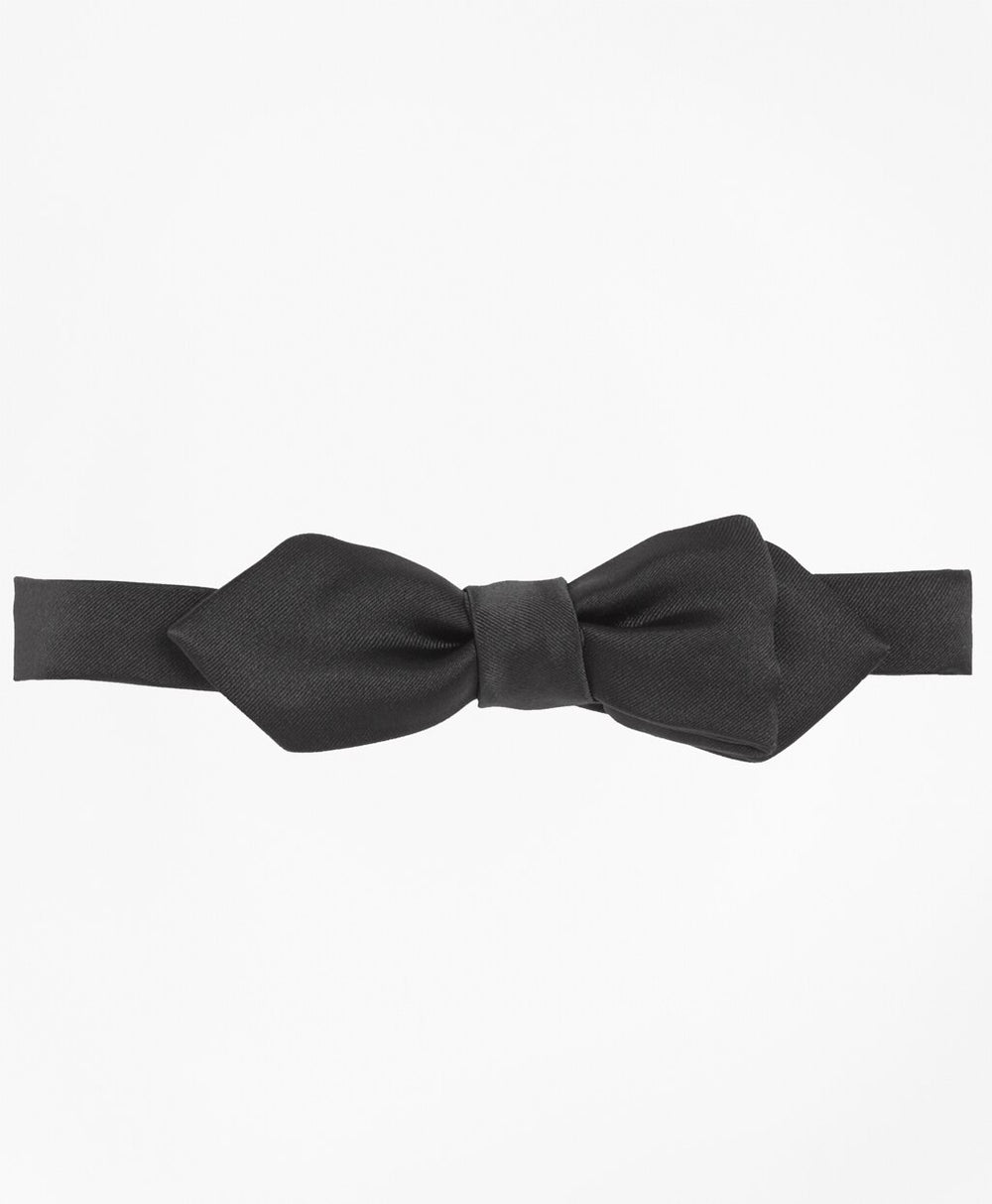 Brooks Brothers Men Satin Pointed End Bow Tie