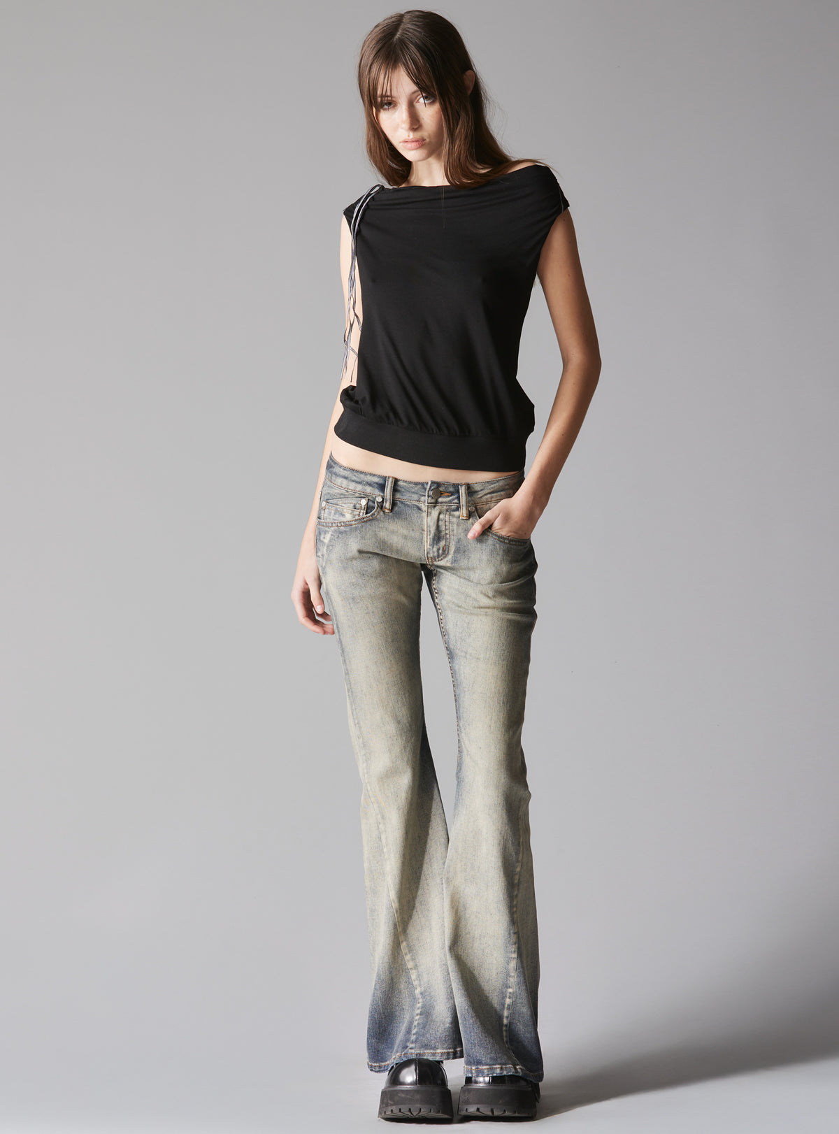 Eso Top - Black | UNIF Clothing online