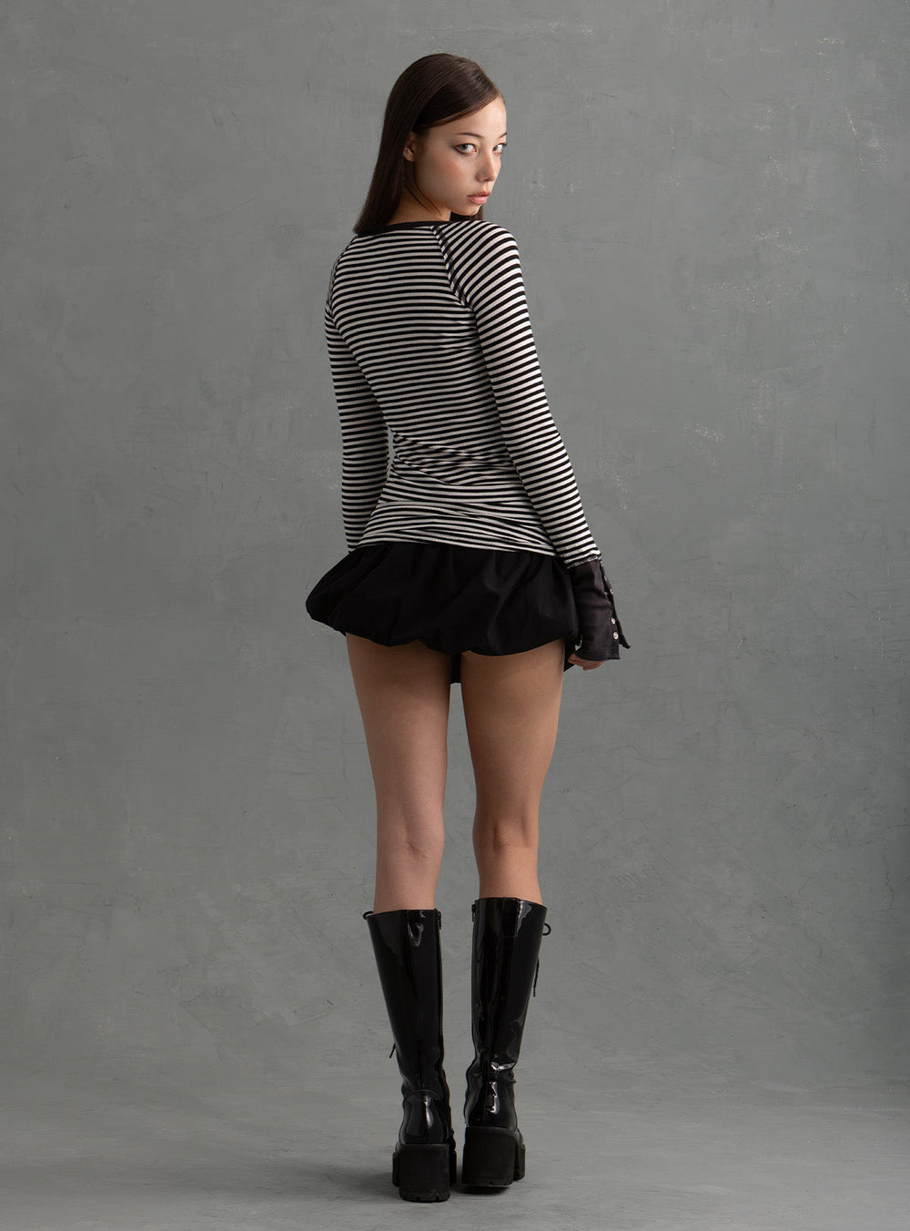 MP3 Top - Black / White | UNIF Clothing on Sale