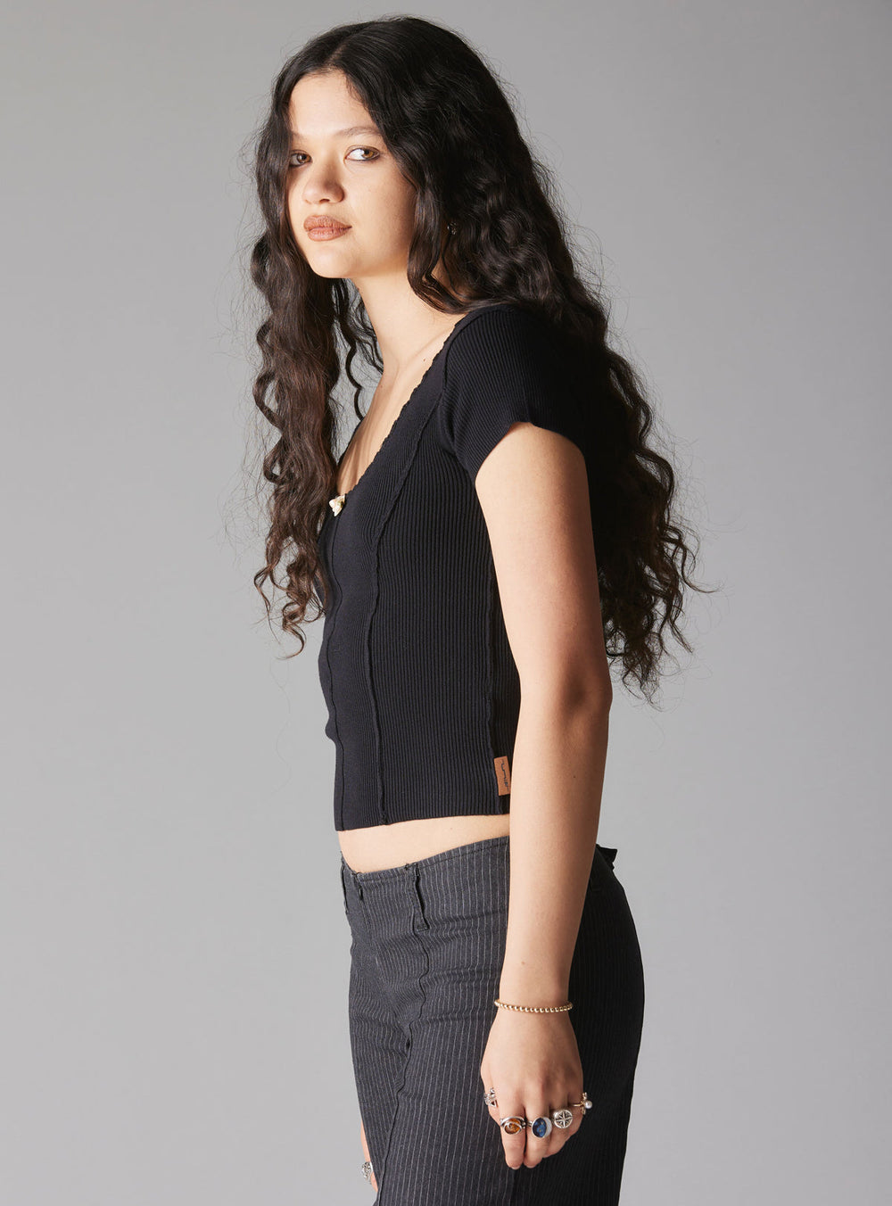 XAE Ribbed Crop Top - Black | UNIF Clothing online