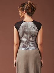 Graphic T-Shirt With Cap Sleeves - Grey/Black | UNIF Clothing online