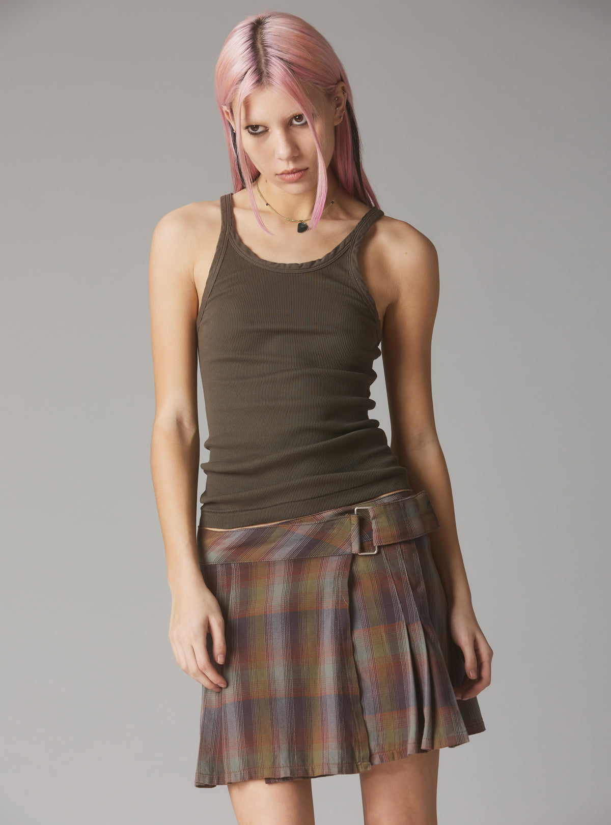 Staple Rib Tank Charcoal - Charcoal | UNIF Clothing Sale