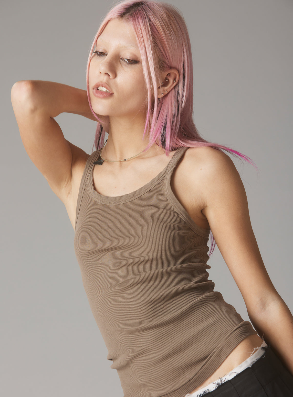 Staple Rib Tank Concrete - Concrete | UNIF Clothing outlet