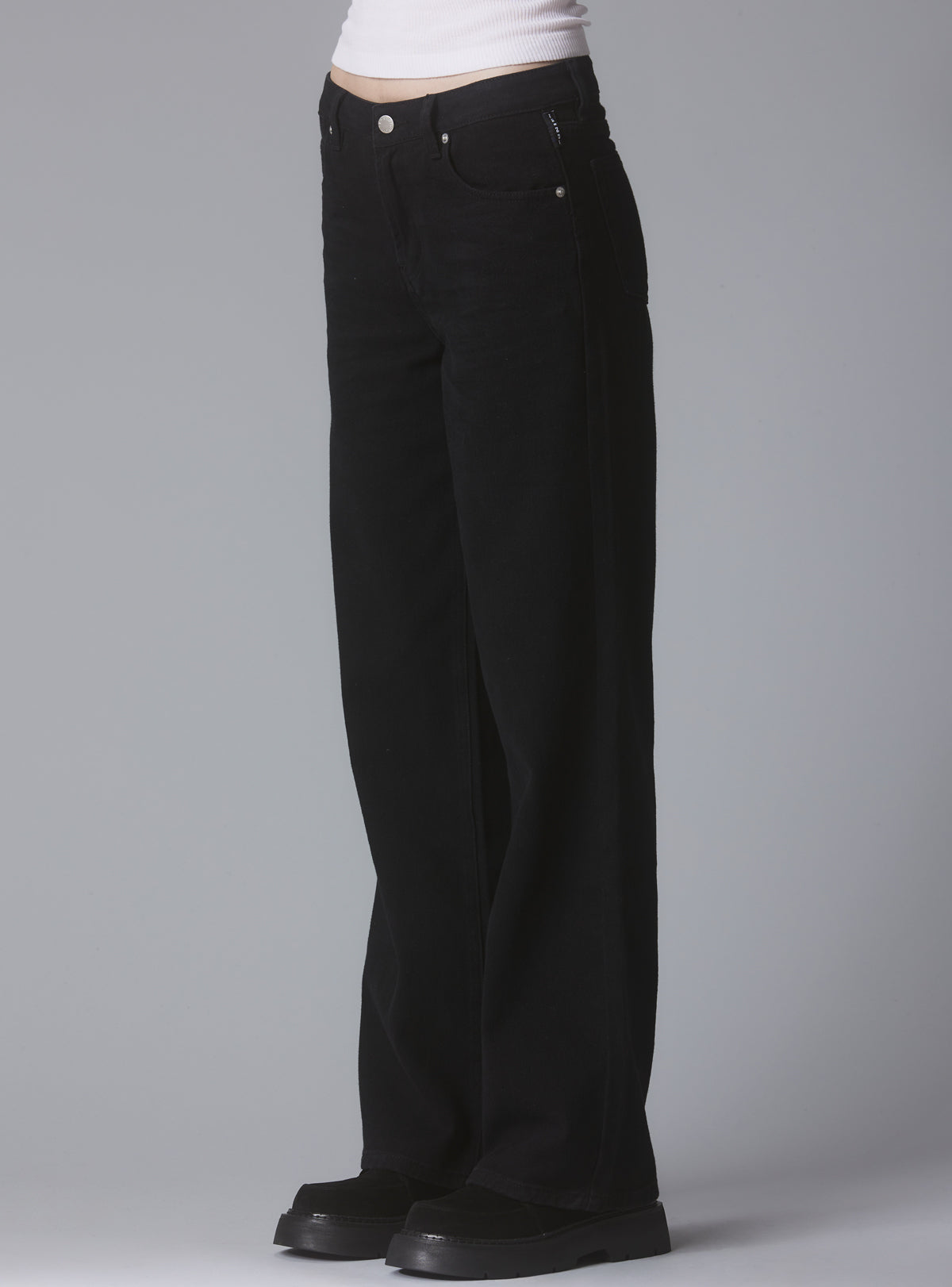Z Jean - Black | UNIF Clothing near me