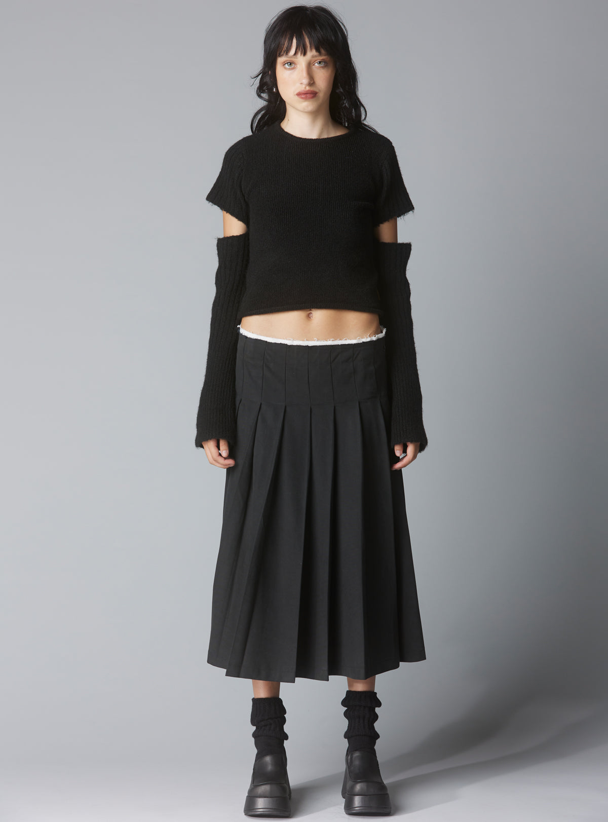 Cye Sweater - Black | UNIF Clothing discount