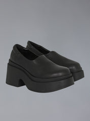 Platform Slip On Shoes in 90s Style - Black | UNIF Clothing Sale