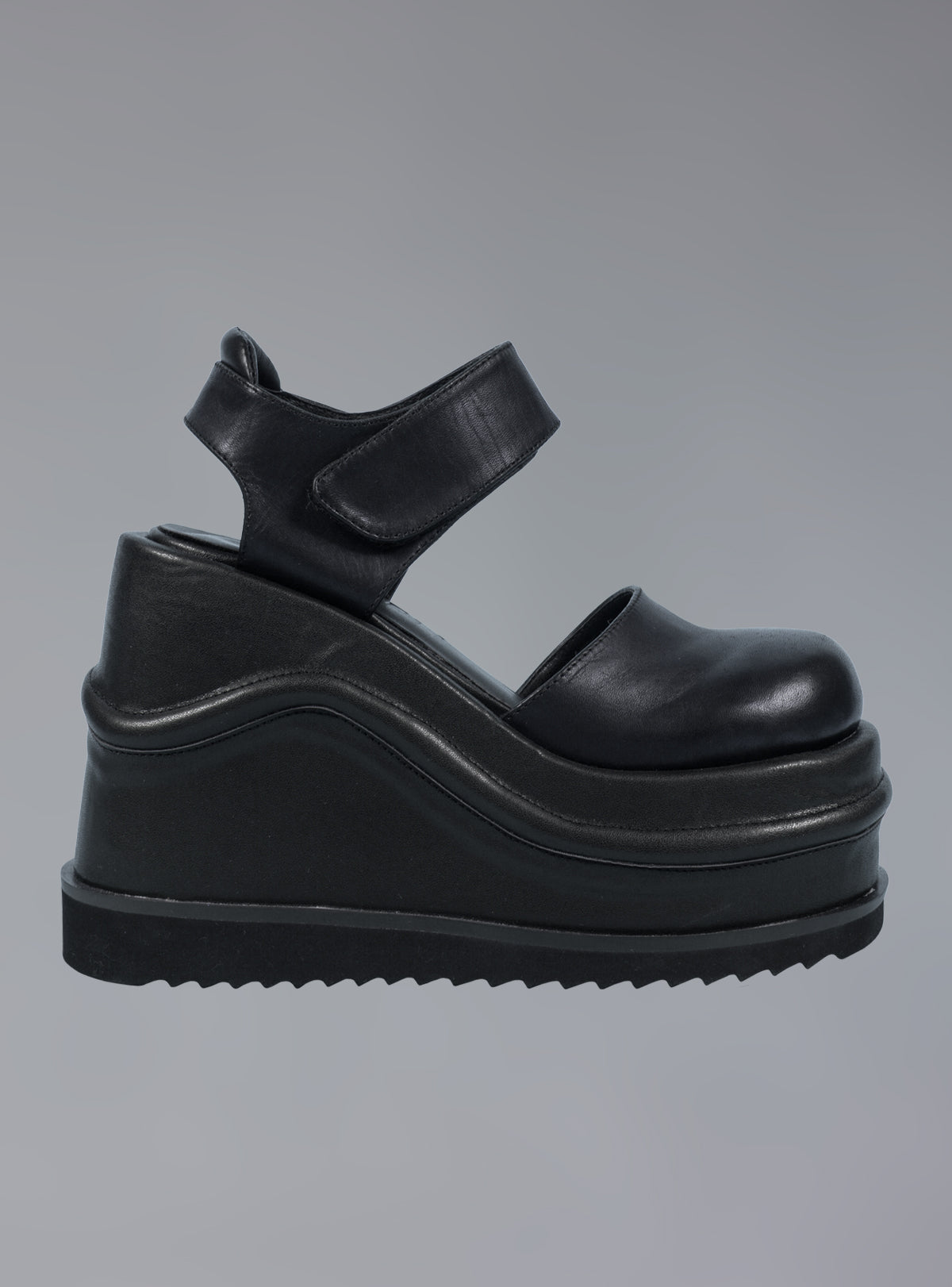 Wave Platform - Black | UNIF Clothing near me