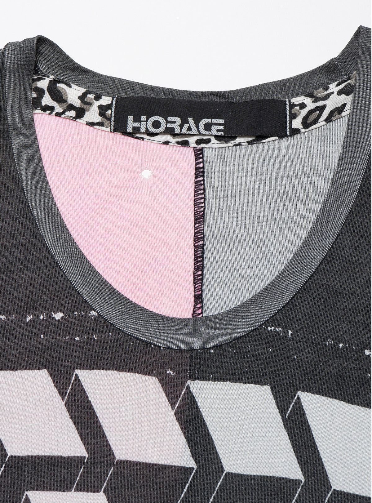Vintage Horace 3D Cube Tee - Grey / Pink | UNIF Clothing near me