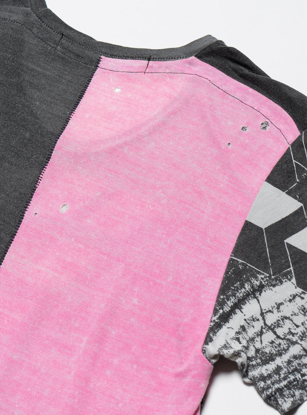 Vintage Horace 3D Cube Tee - Grey / Pink | UNIF Clothing near me