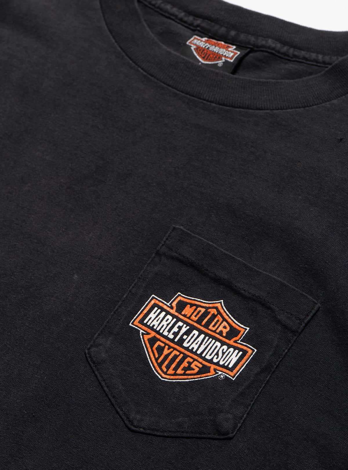 Vintage Harley Davidson Lake Shore Waukegan IL Tee - Black | UNIF Clothing online