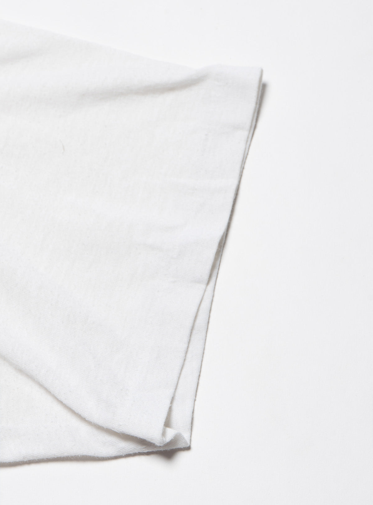 Vintage Pretty Poison Tee - White | UNIF Clothing online