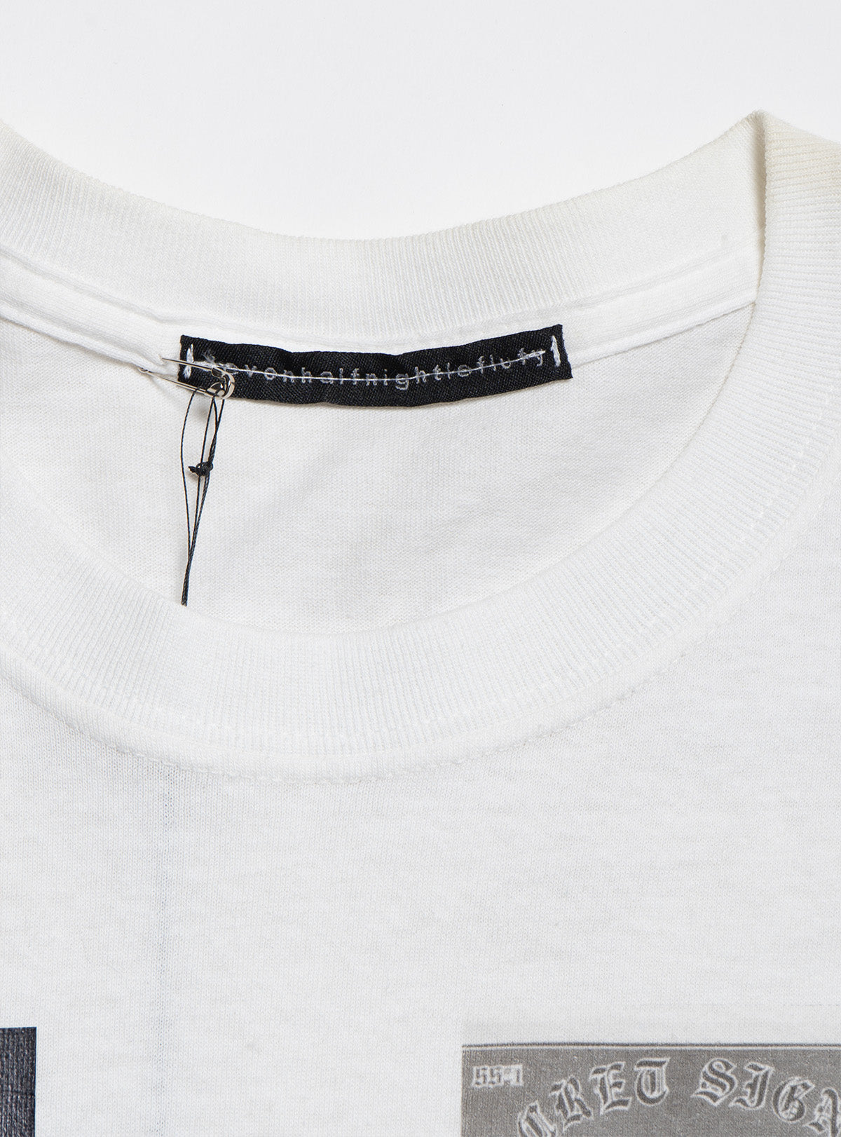 Vintage Selena Devotional LA Tee - White | UNIF Clothing on Sale