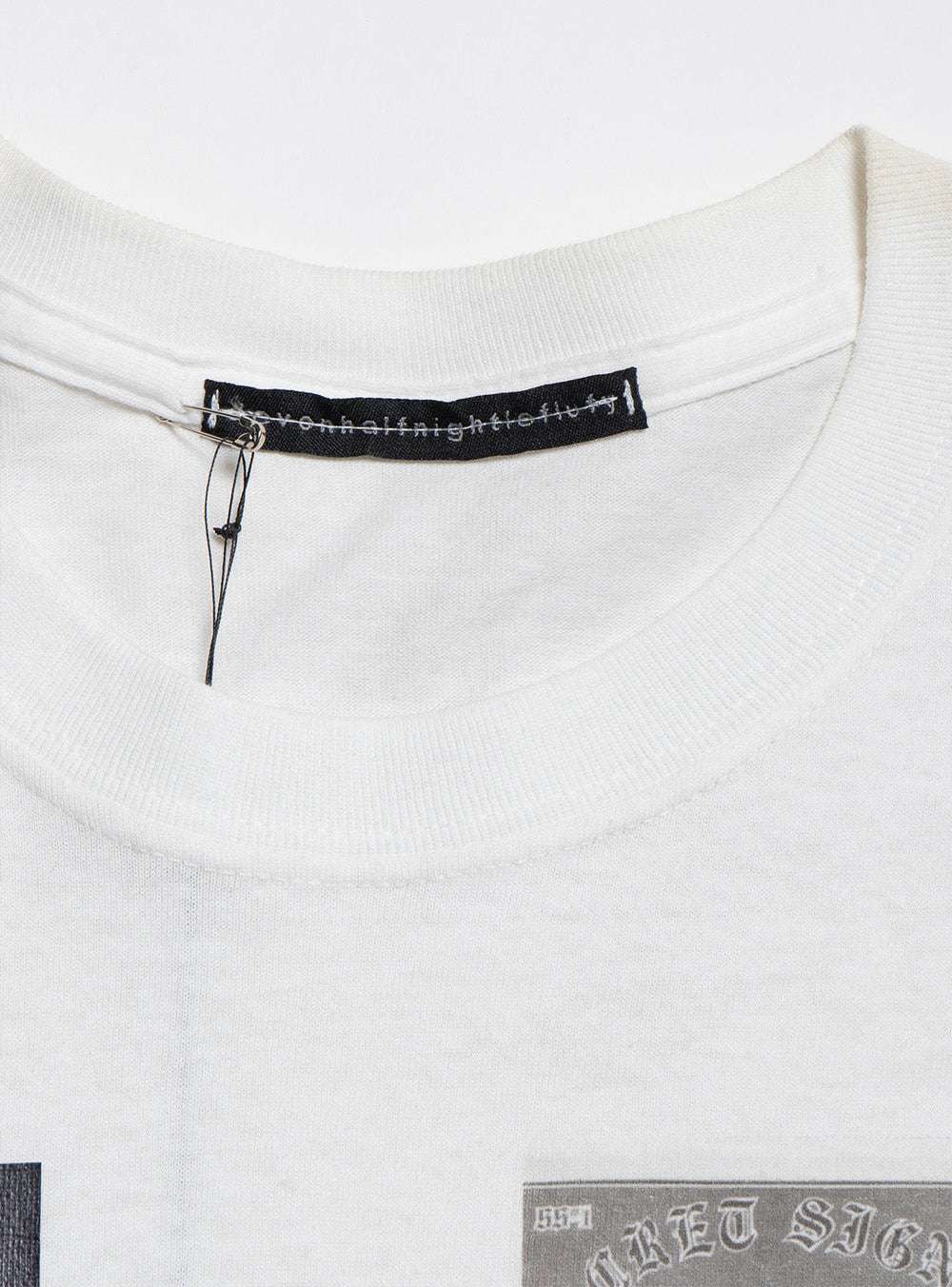 Vintage Selena Devotional LA Tee - White | UNIF Clothing on Sale