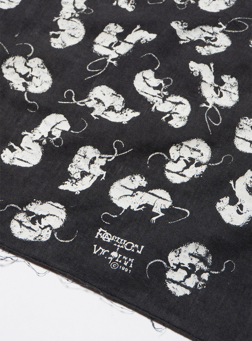 Vintage Fashion Victim Rat Bandana - Black | UNIF Clothing online shop