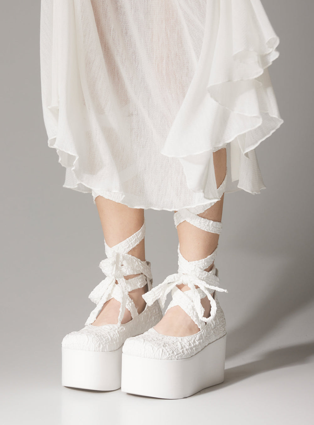 Irori Platform - White | UNIF Clothing on Sale