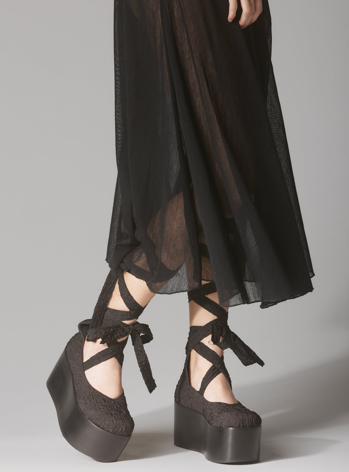Irori Platform - Black | UNIF Clothing discount