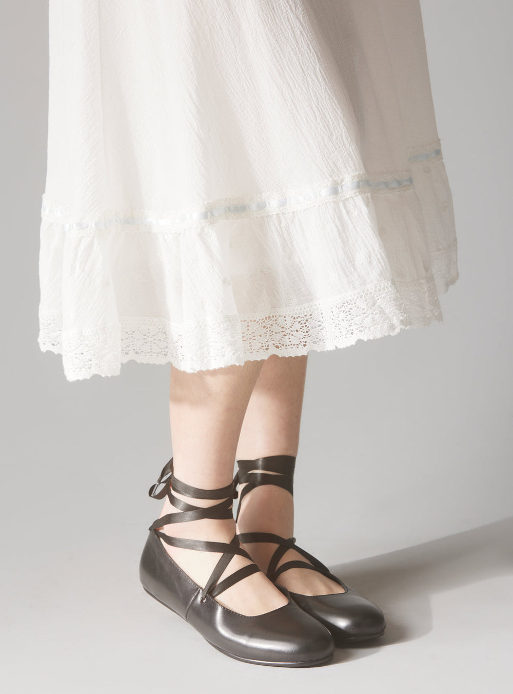 Pavlova Flats - Black | UNIF Clothing near me