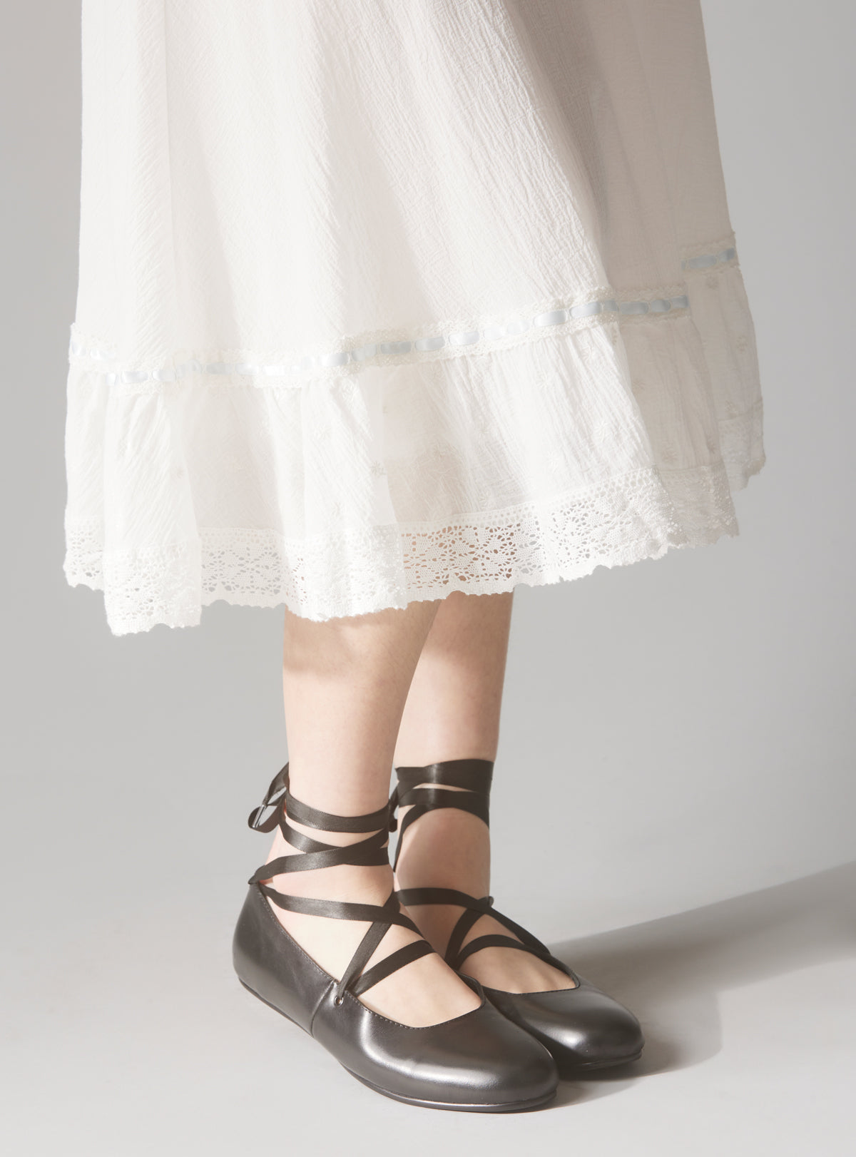 Pavlova Flats - Black | UNIF Clothing near me