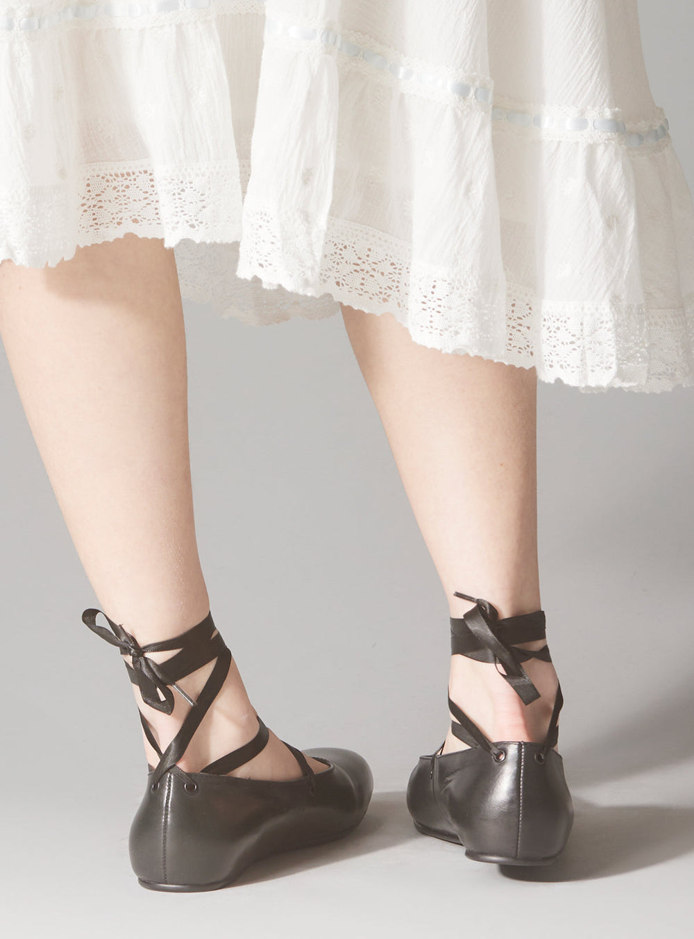 Pavlova Flats - Black | UNIF Clothing near me