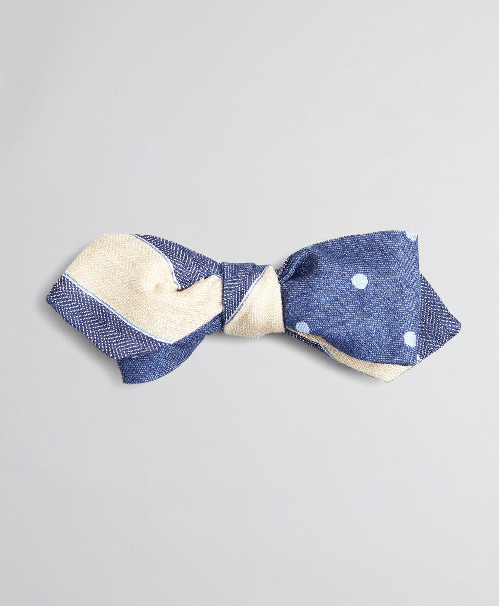 Brooks Brothers Men Textured Stripe and Dot Pointed End Bow Tie