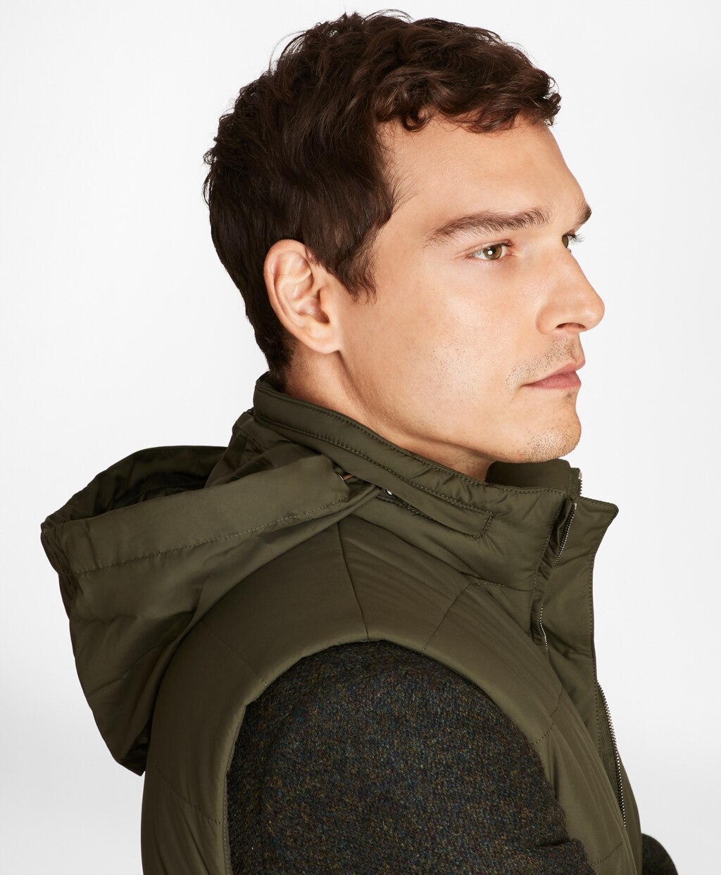 Brooks Brothers Men Water-Repellent Tech Twill Quilted Vest
