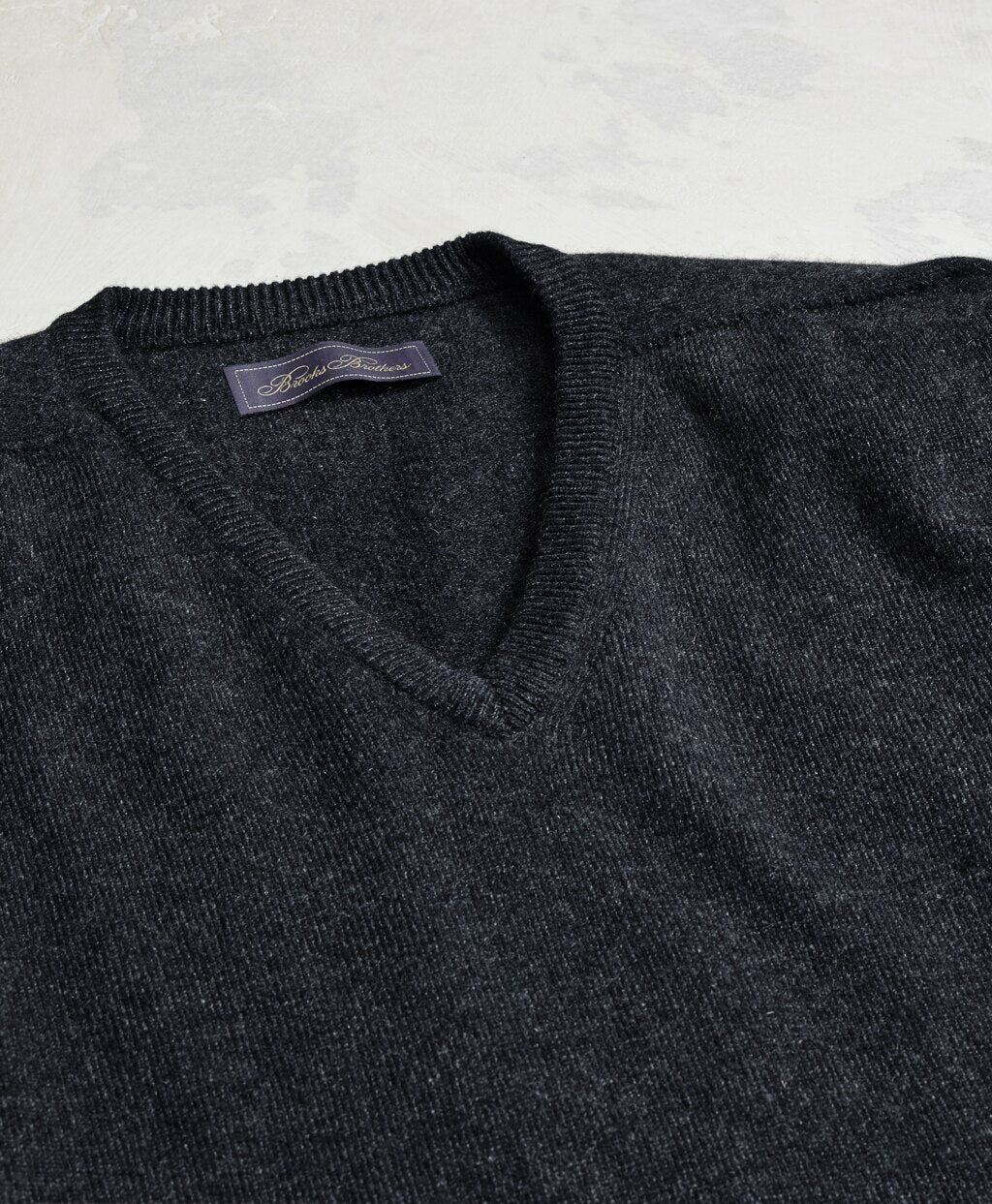 Brooks Brothers Men Golden Fleece® 3-D Knit Cashmere V-Neck Sweater