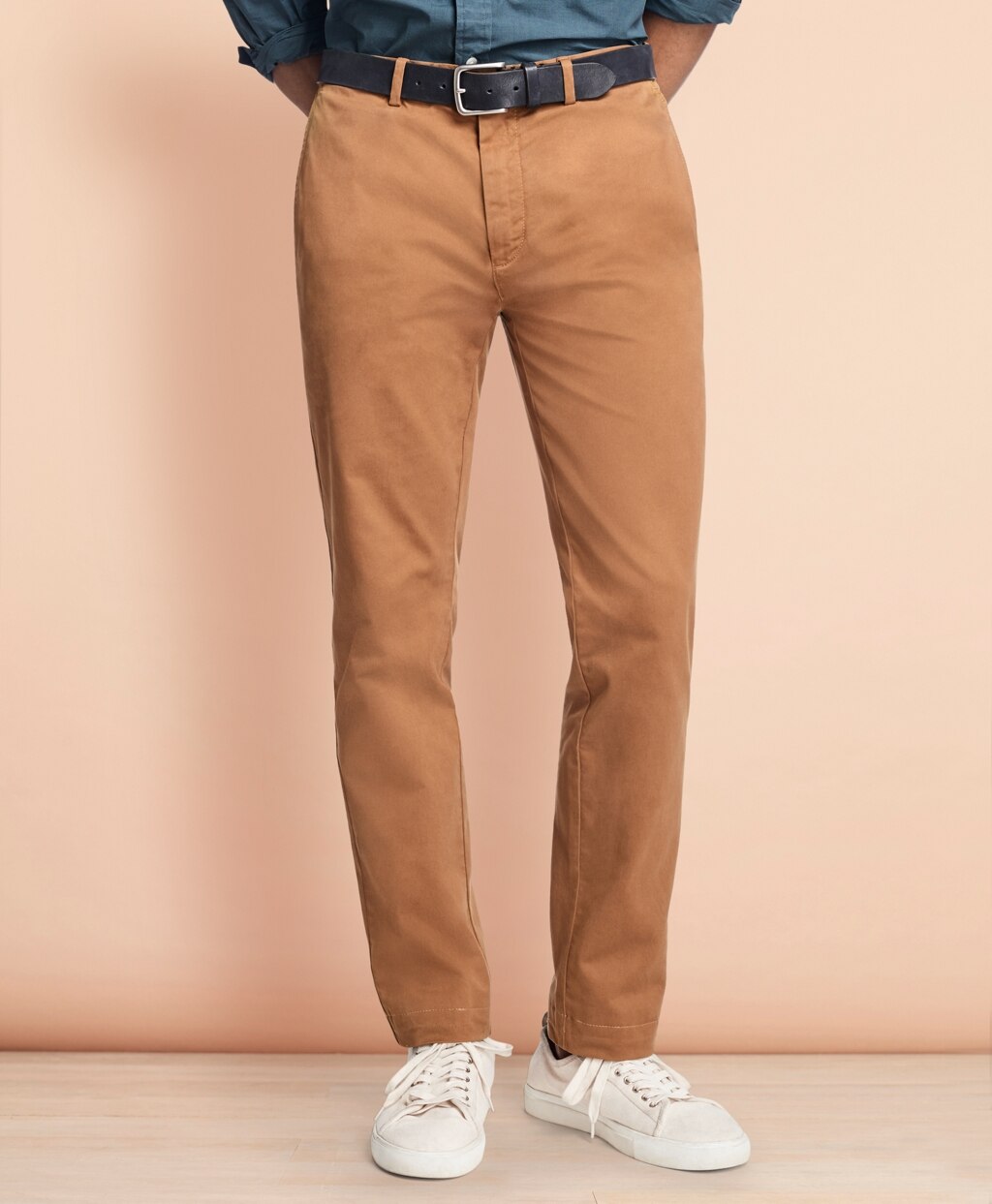 Brooks Brothers Men Slim-Fit Garment-Dyed Stretch Chinos