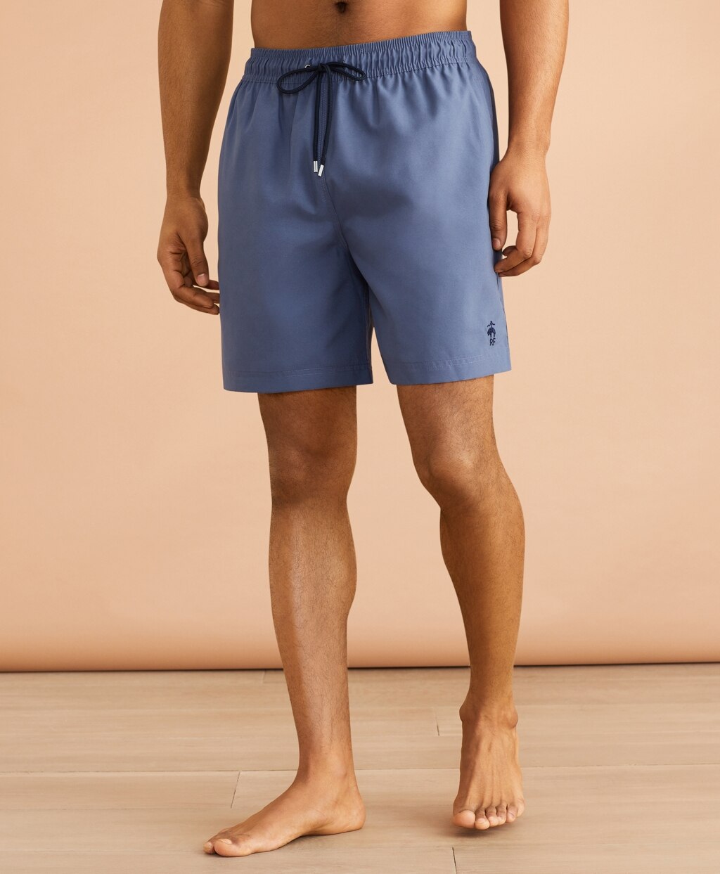Brooks Brothers Men Magic Wave Print 6" Swim Trunks